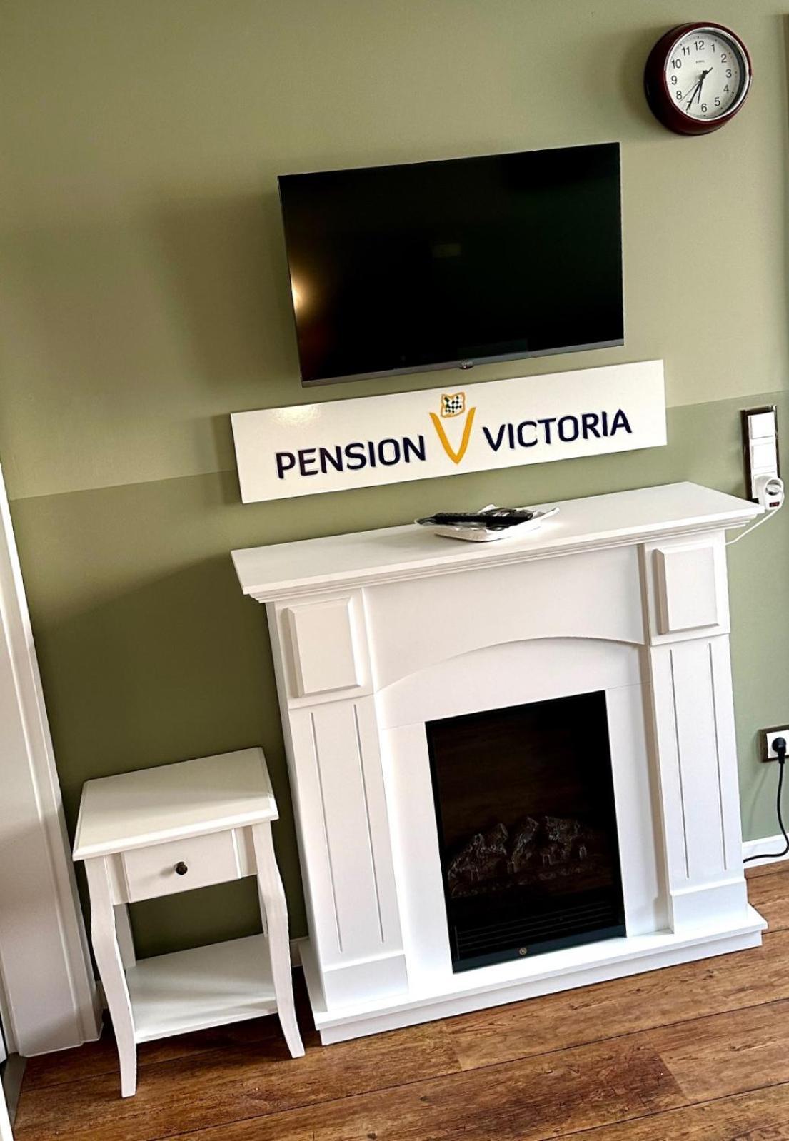 Pension Victoria הלברשטאדט מראה חיצוני תמונה